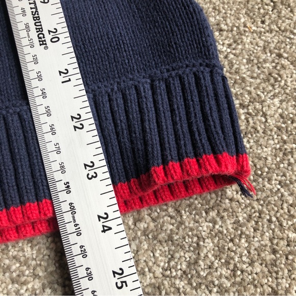 TOMMY HILFIGER MAVY KNITTED BIG LOGO SWEATER SIZE MEDIUM - Picture 7 of 8